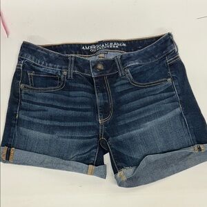 American Eagle Outfitters Women's Indigo Jean Shorts size 8, super stretch